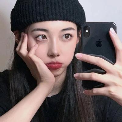 金发奇女